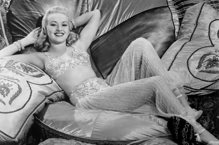 Provocative Facts About Betty Grable The Pin Up Queen Factinate