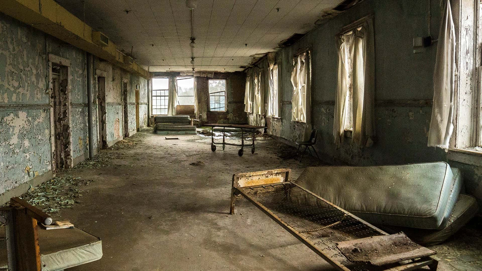 44 Freaky Facts About Insane Asylums