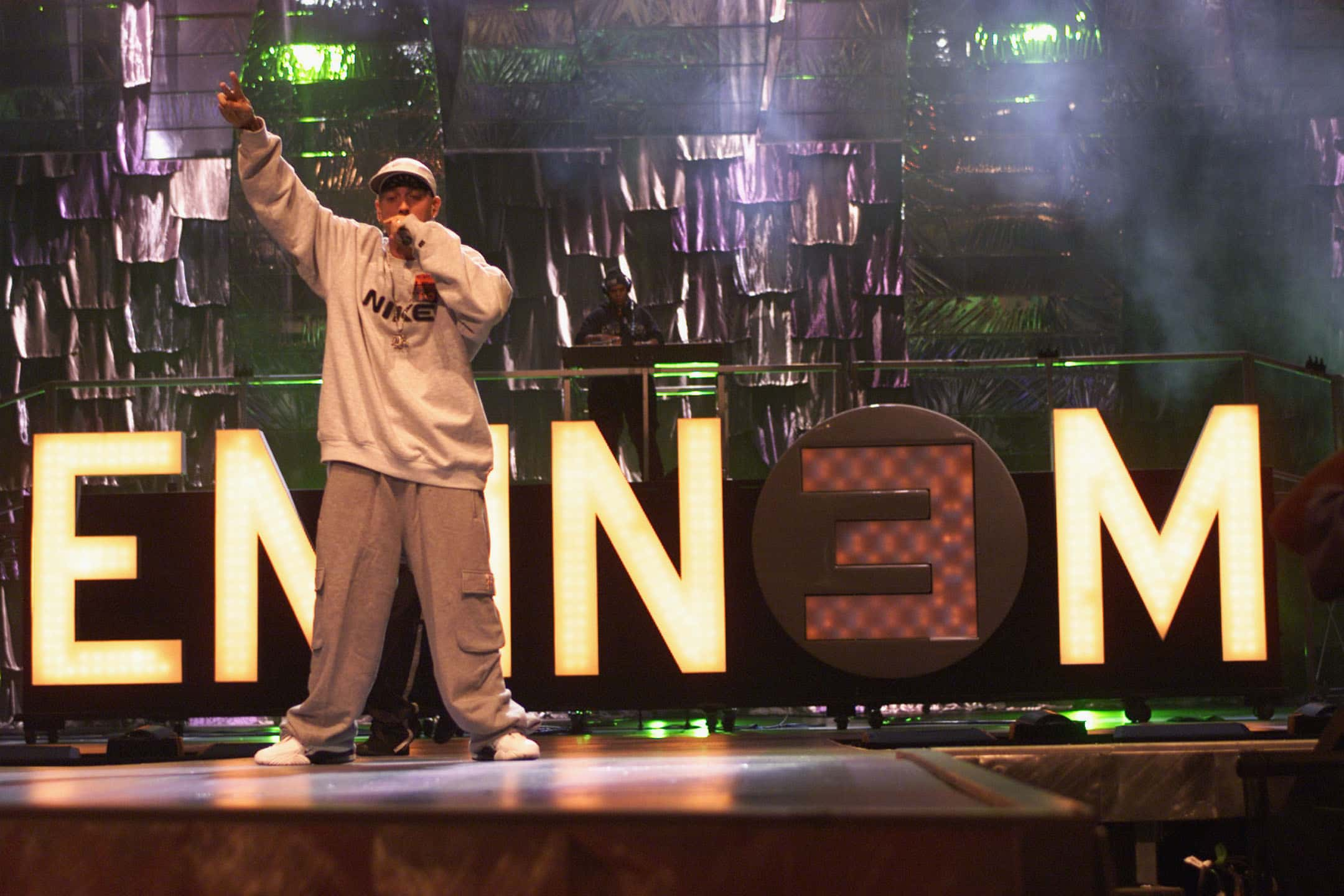 52 Eminem Nike Photos & High Res Pictures - Getty Images