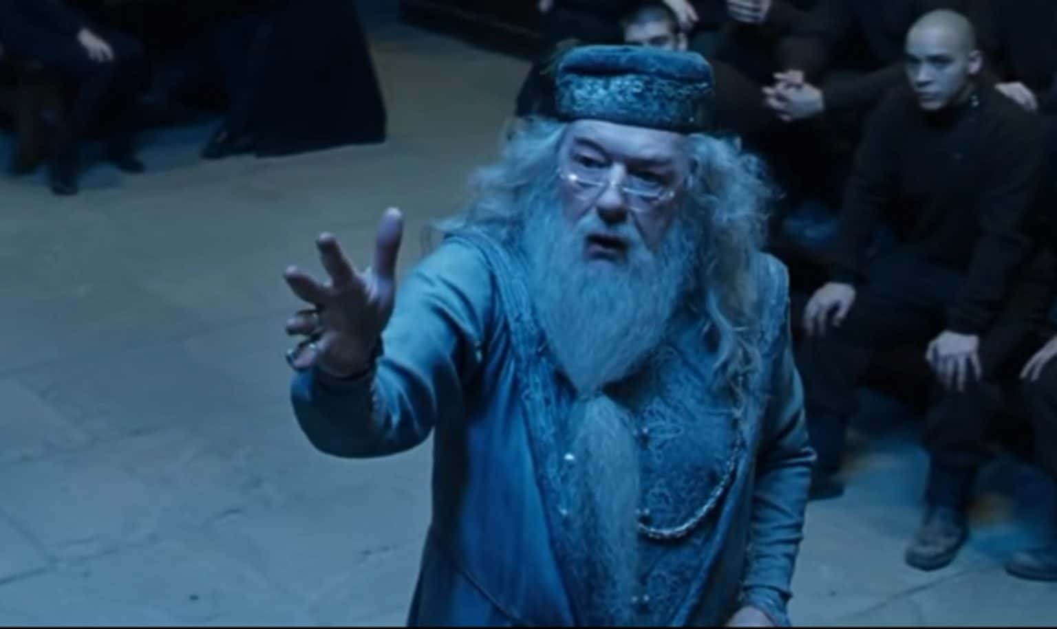 Magical Facts About Albus Dumbledore, Hogwarts' Tormented Headmaster ...