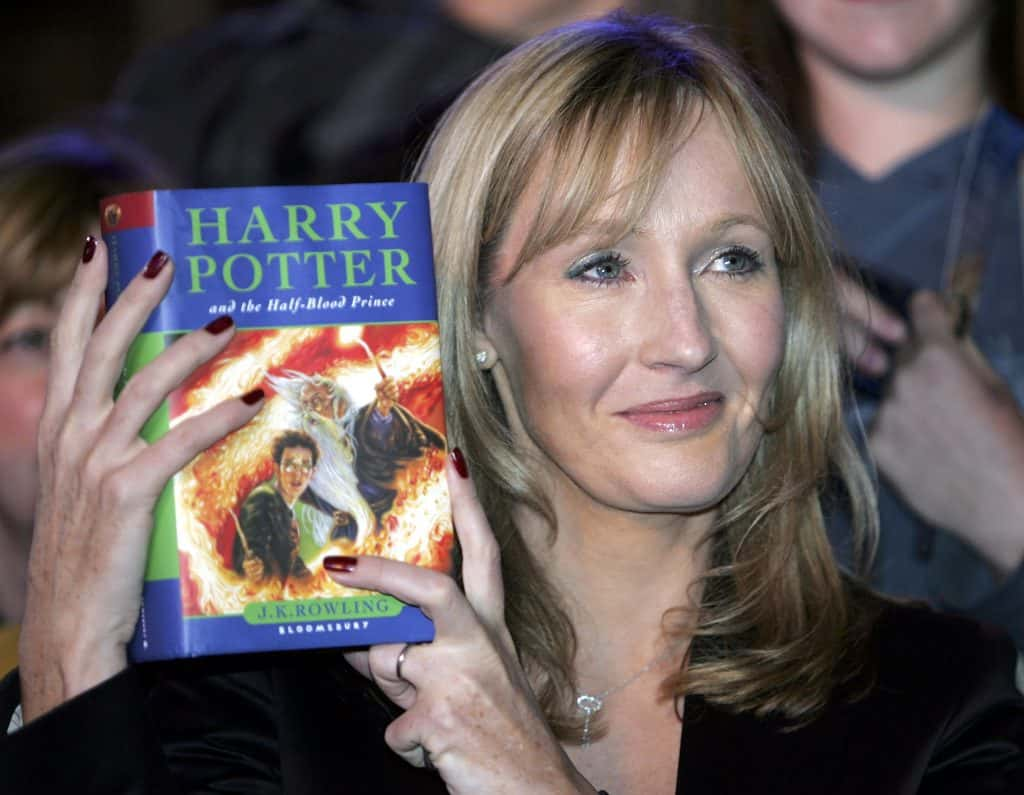 Little Known Facts About Jk Rowling The Mother Of Magic Factinate