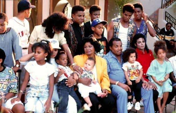 Infamous Facts About La Toya Jackson, The Controlled Sibling - Factinate