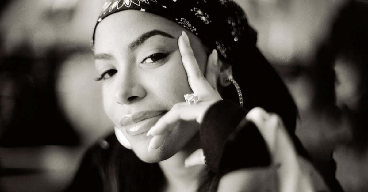 Heartbreaking Facts About Aaliyah, The Princess Of R&B - Factinate