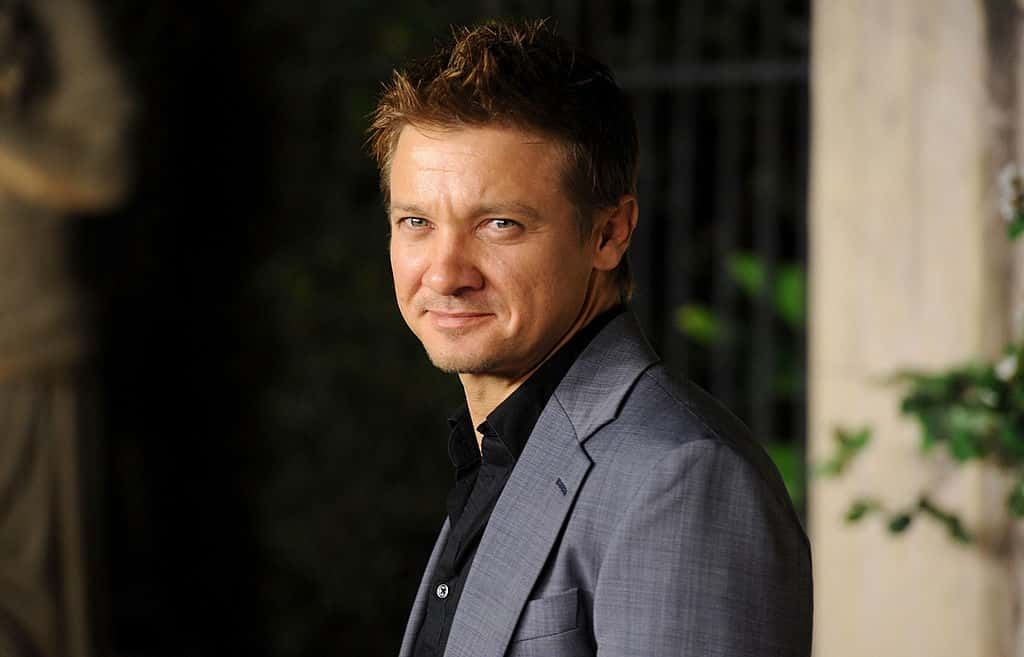 Jeremy Renner - Trivia - IMDb