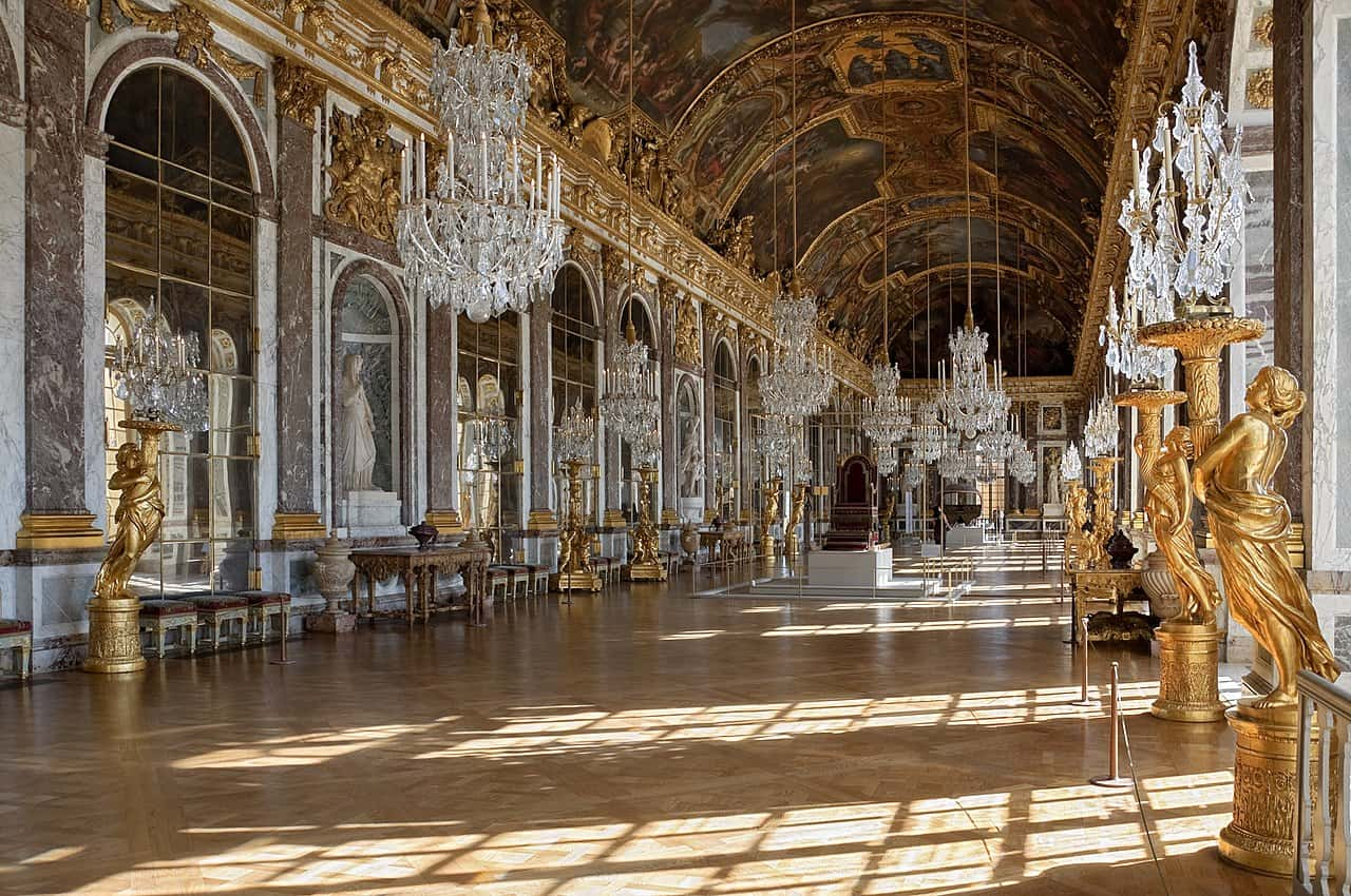 Debauched Facts About Versailles, The Palace Of The Sun King - Factinate