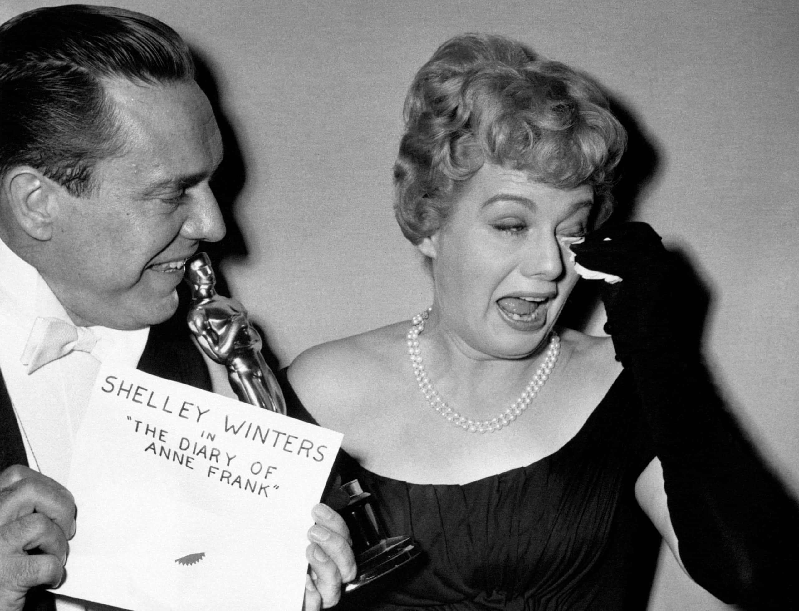 Oliver Reed vs. Shelley Winters: A Battle to Remember