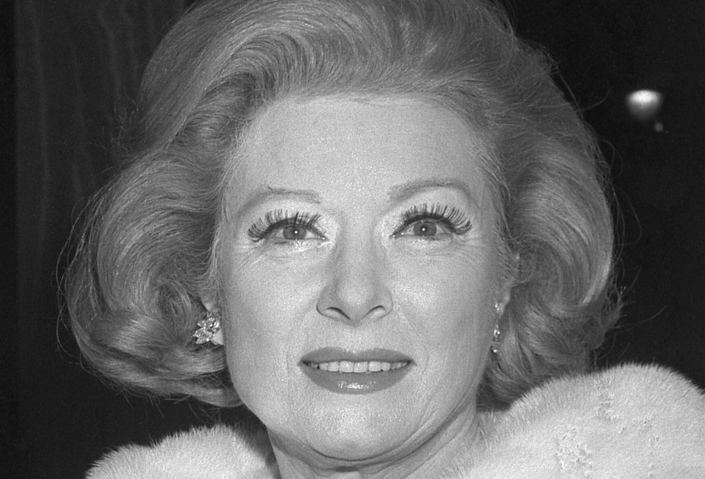 Poised Facts About Greer Garson, The Hollywood Duchess - Factinate