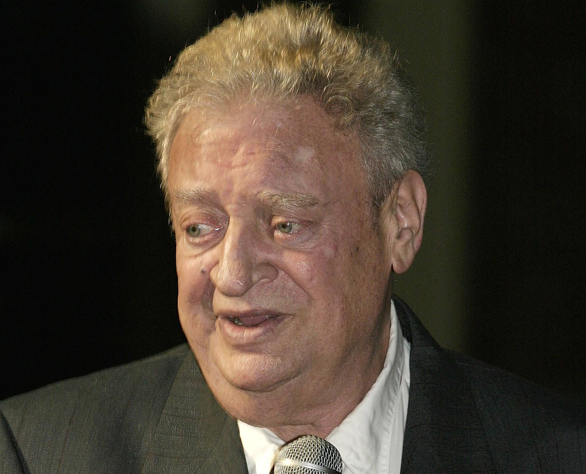 Funny Facts About Rodney Dangerfield, The King Who Got No Respect -  Factinate