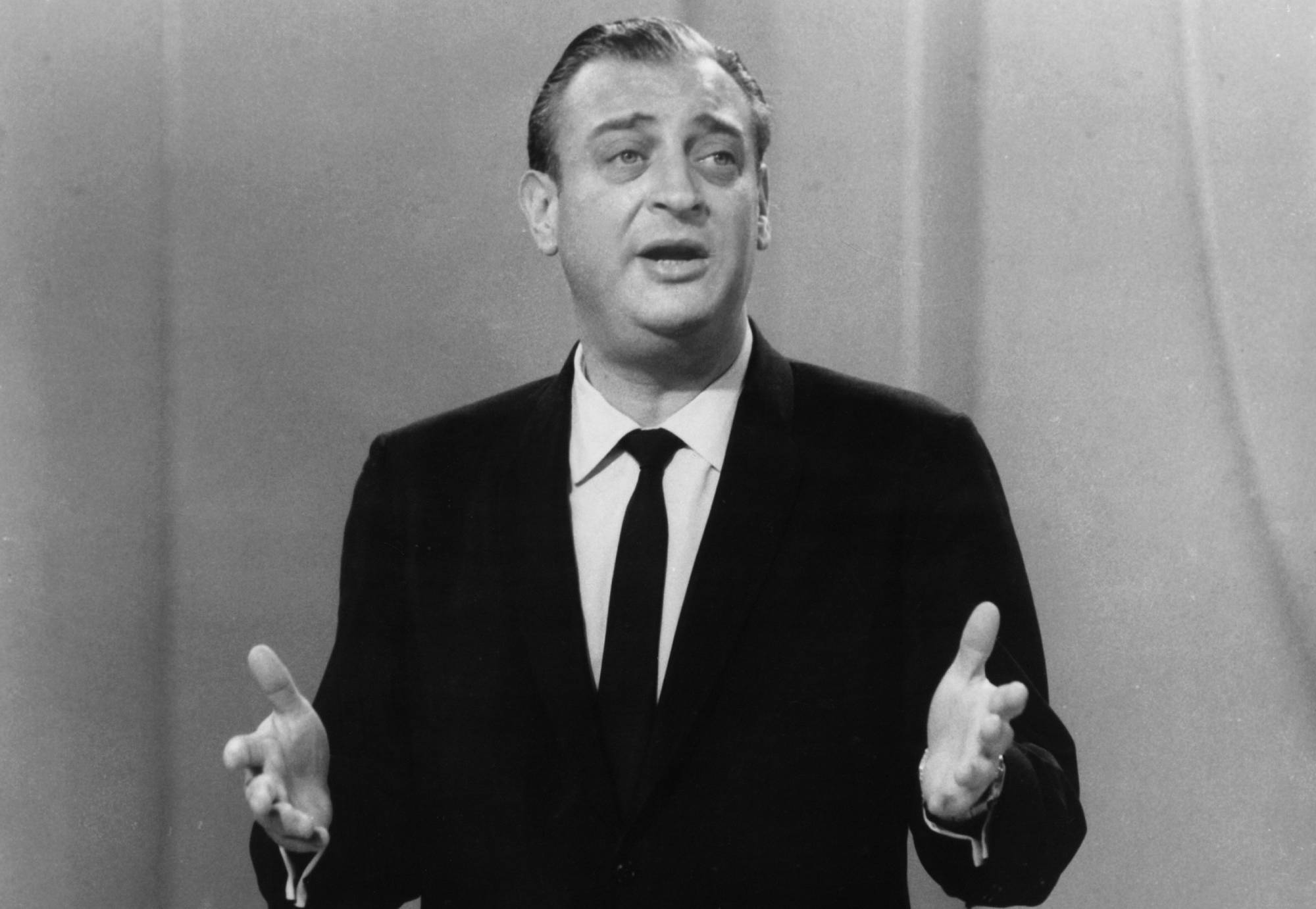 Funny Facts About Rodney Dangerfield, The King Who Got No Respect -  Factinate