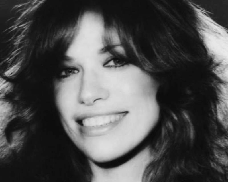 Carly Simon Nipples