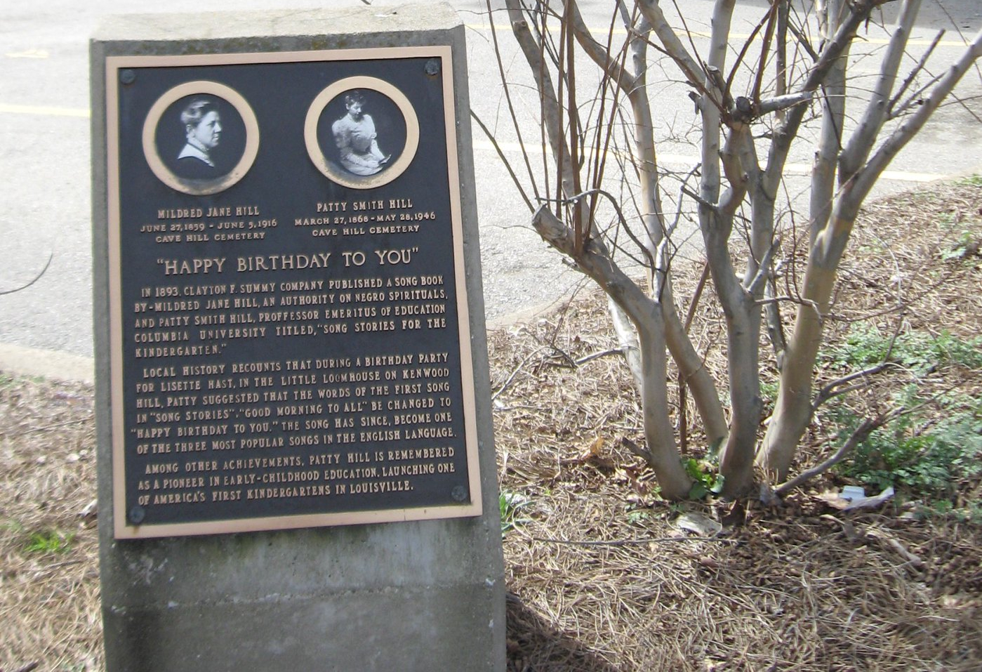 Kentucky sisters, Patty and Mildred Hill