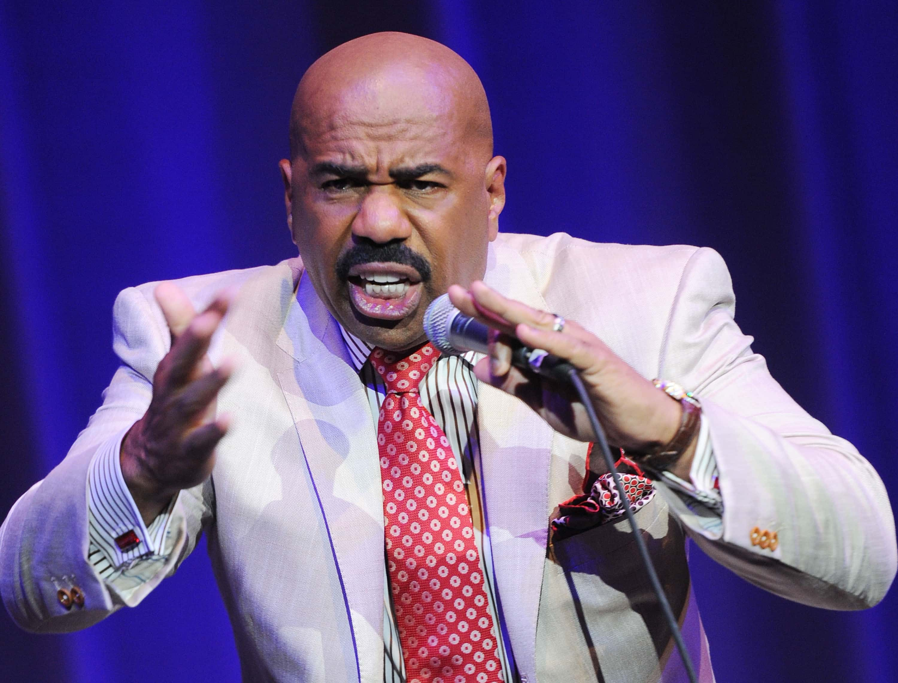 25 Behind The Scenes Facts About Steve Harvey