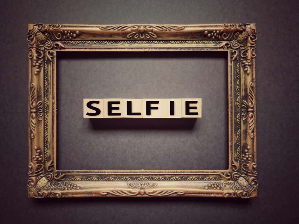 41 Shameless Facts About Selfies
