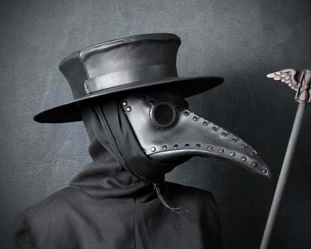 why did plague doctors wear bird masks